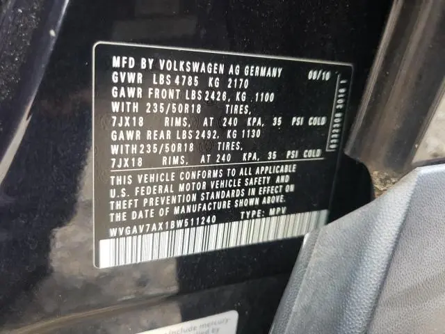 2011 VOLKSWAGEN TIGUAN S  