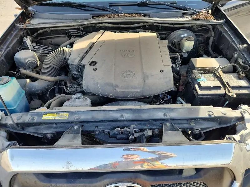 2015 TOYOTA TACOMA V6  