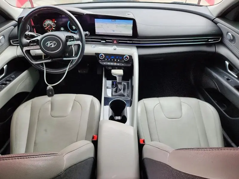 2022 HYUNDAI ELANTRA LIMITED  
