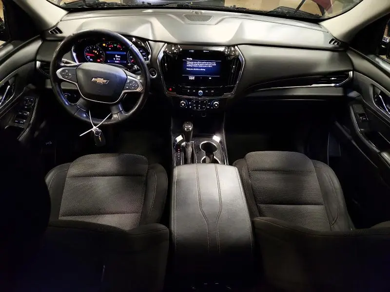 2020 CHEVROLET TRAVERSE LT  