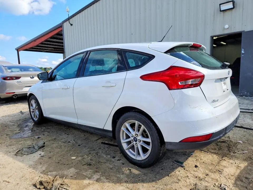 2017 FORD FOCUS SE  