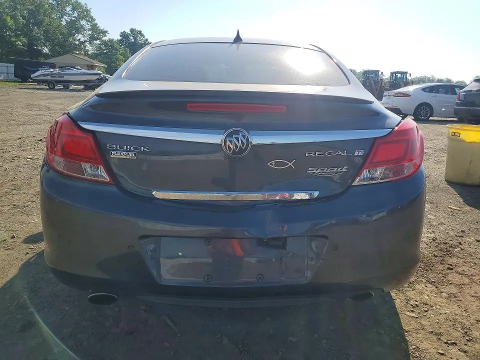 2011 BUICK REGAL CXL  