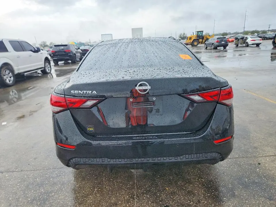 2025 NISSAN SENTRA S  