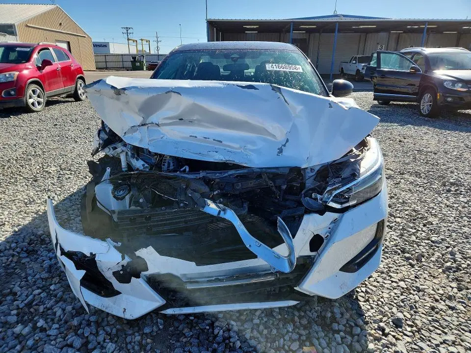 2020 NISSAN SENTRA SR  