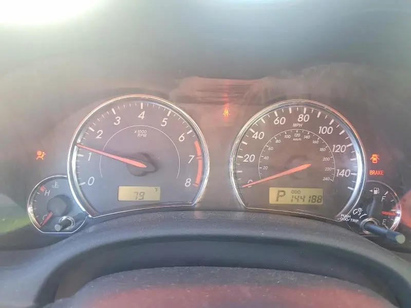 2013 TOYOTA COROLLA BASE  