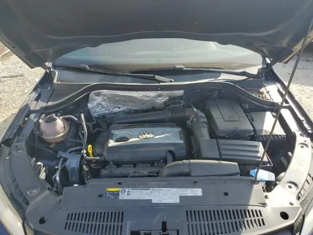 2016 VOLKSWAGEN TIGUAN S  