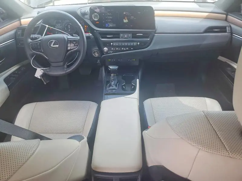 2025 LEXUS ES 300H BASE  