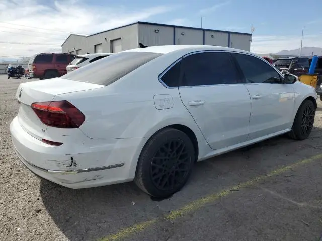2018 VOLKSWAGEN PASSAT SE  