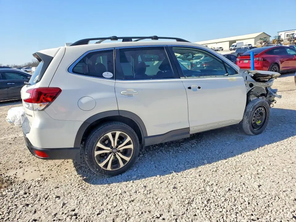 2021 SUBARU FORESTER LIMITED  