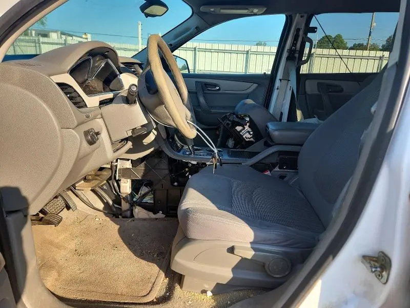 2016 CHEVROLET TRAVERSE LS  