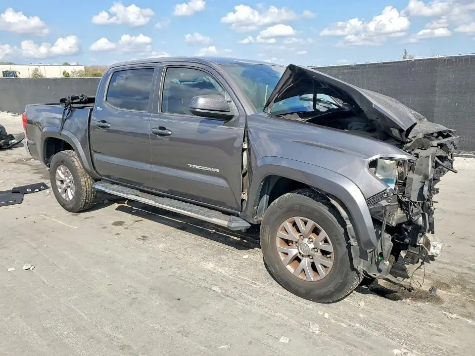 2018 TOYOTA TACOMA SR5 V6  