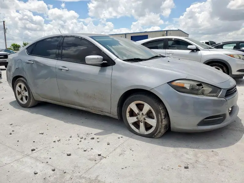 2015 DODGE DART SXT  