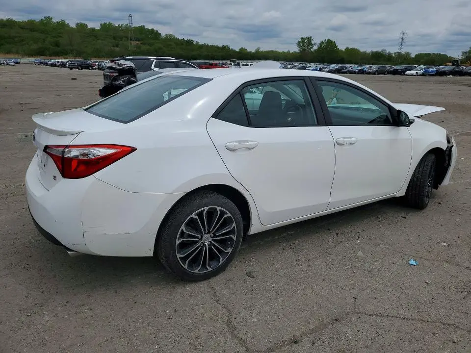 2015 TOYOTA COROLLA S PLUS  