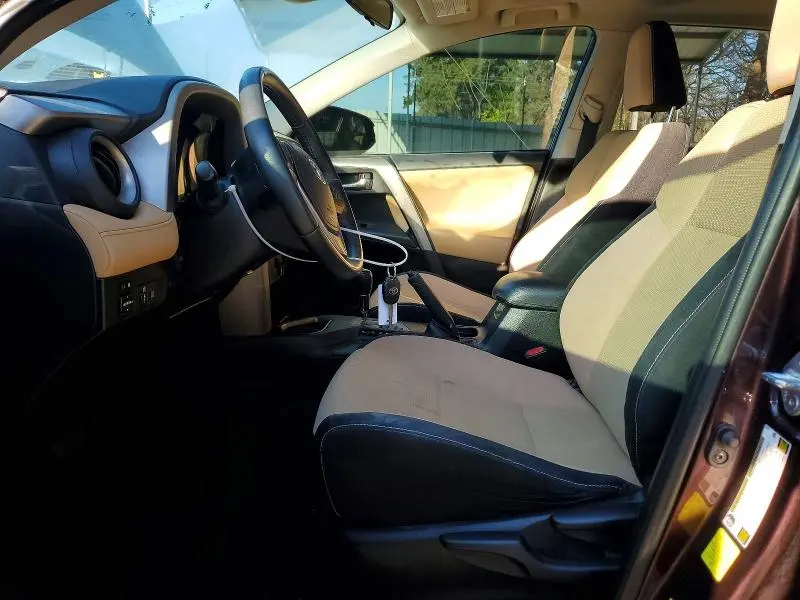 2017 TOYOTA RAV4 XLE  
