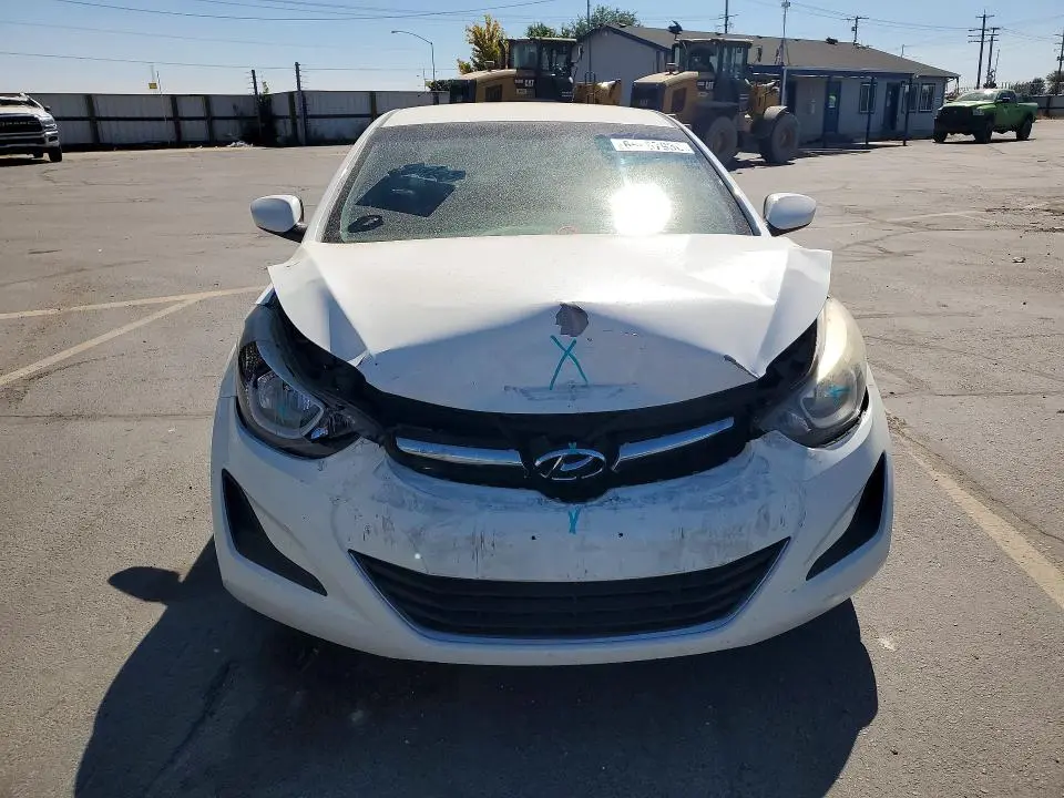 2014 HYUNDAI ELANTRA SE  