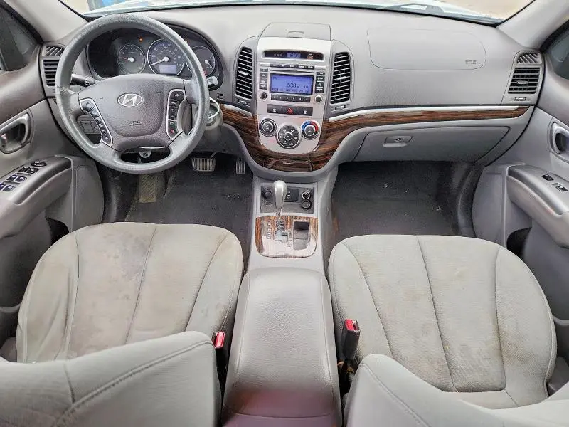 2011 HYUNDAI SANTA FE GLS  