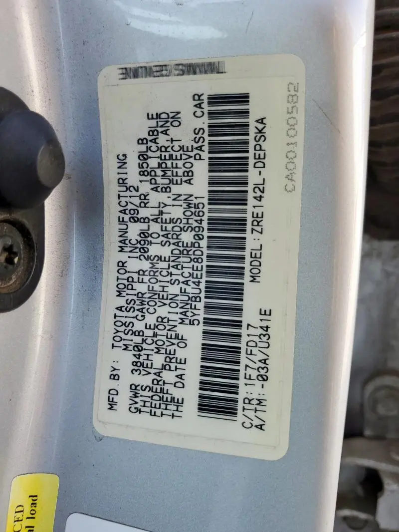 2013 TOYOTA COROLLA BASE  