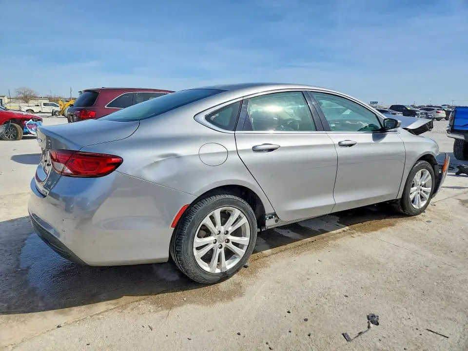 2016 CHRYSLER 200 LX  