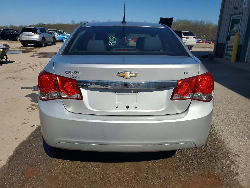 2013 CHEVROLET CRUZE LT  
