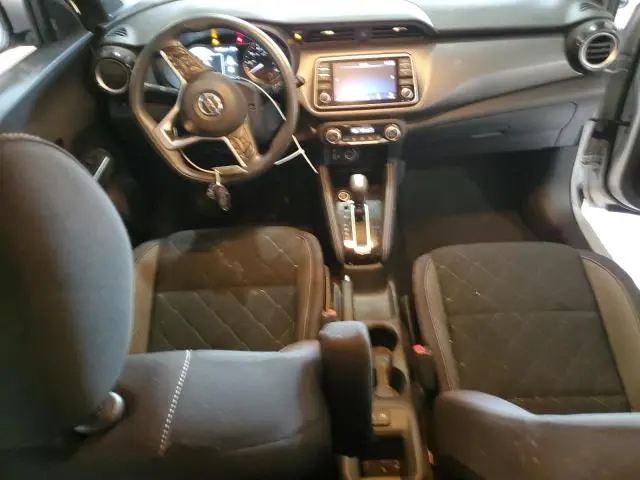2019 NISSAN KICKS S  
