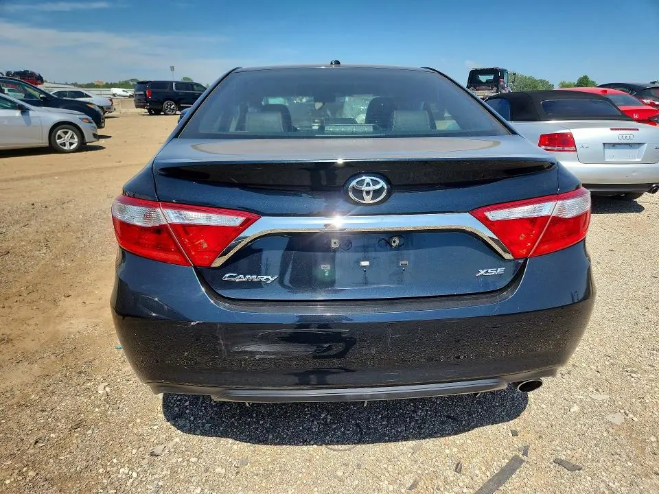 2017 TOYOTA CAMRY XSE  