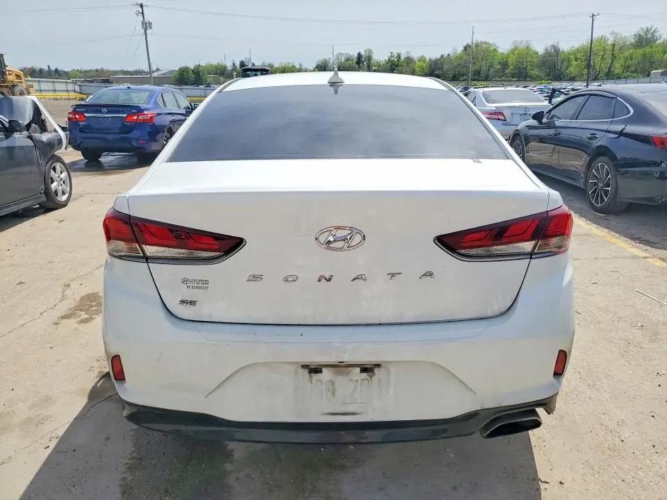 2019 HYUNDAI SONATA SE  