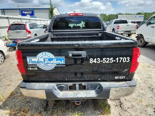 2017 TOYOTA TUNDRA CREWMAX SR5  