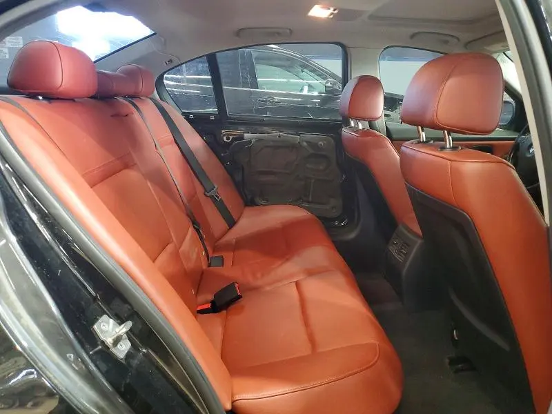 2011 BMW 328 XI SULEV  