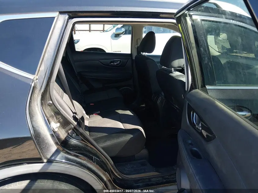 2018 NISSAN ROGUE SV
