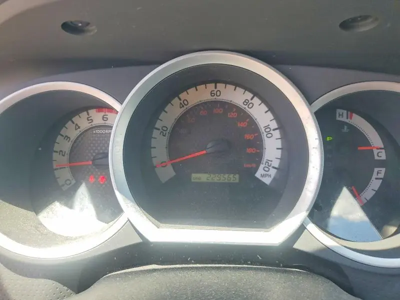 2012 TOYOTA TACOMA V6  