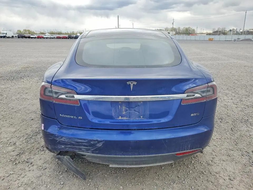 2015 TESLA MODEL S 85D  