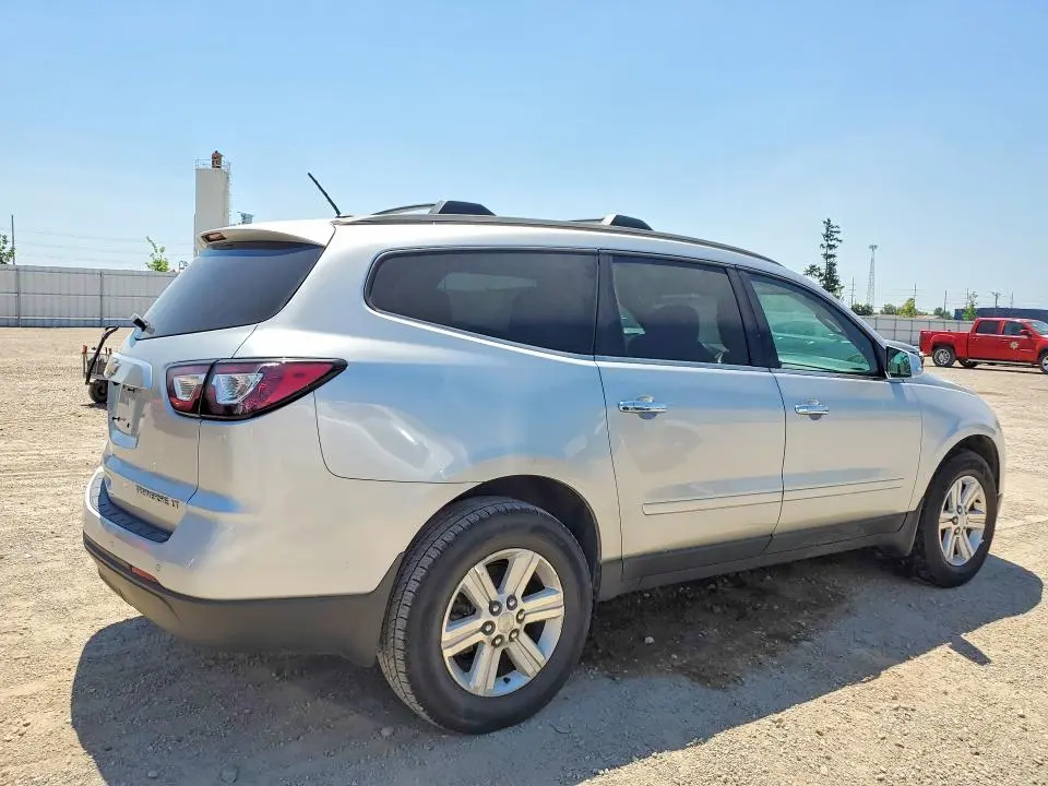2014 CHEVROLET TRAVERSE LT  