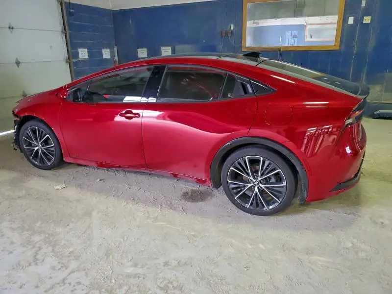 2024 TOYOTA PRIUS LE  