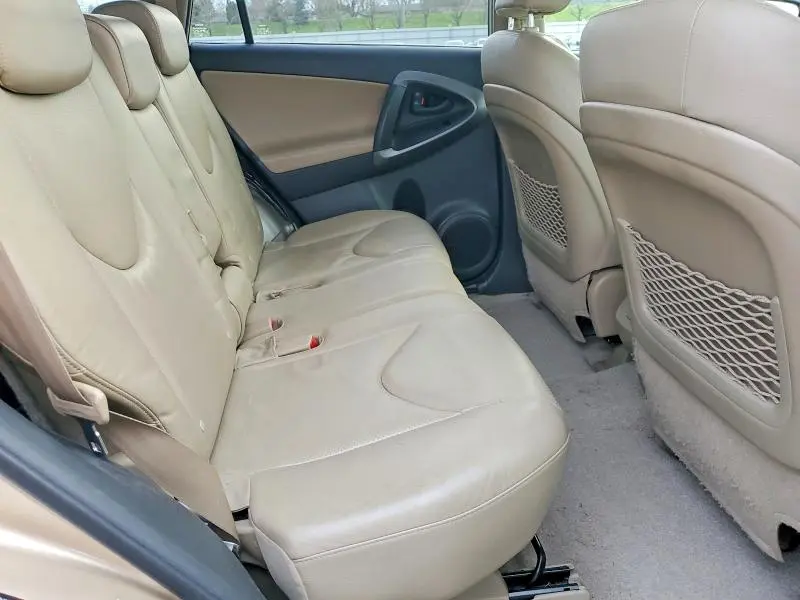 2010 TOYOTA RAV4 LIMITED  