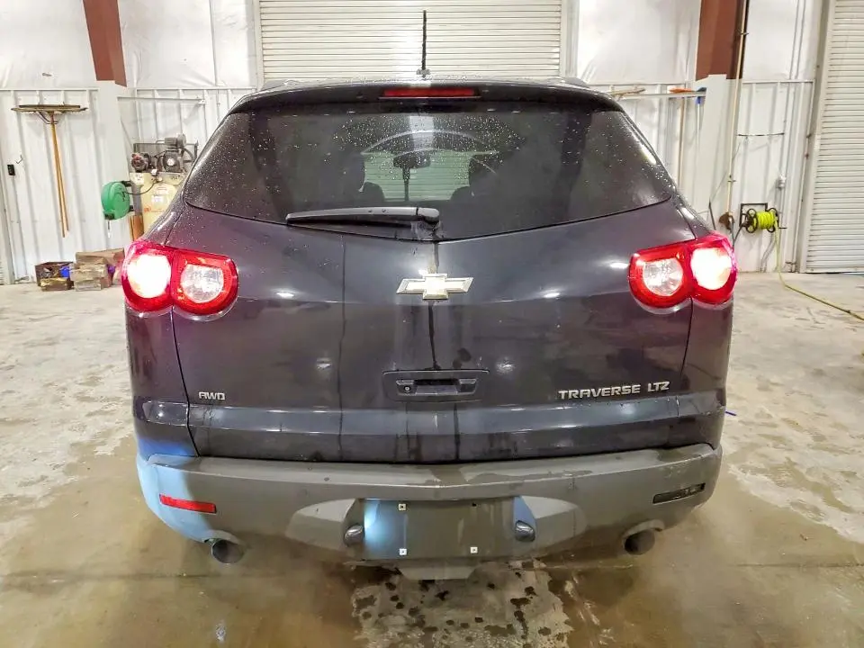 2011 CHEVROLET TRAVERSE LTZ  