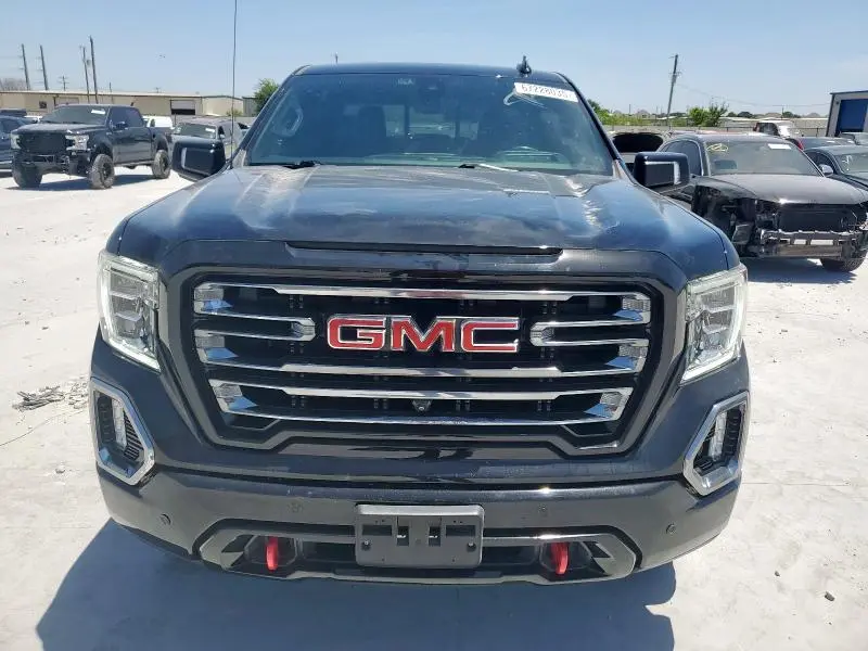 2021 GMC SIERRA K1500 AT4  