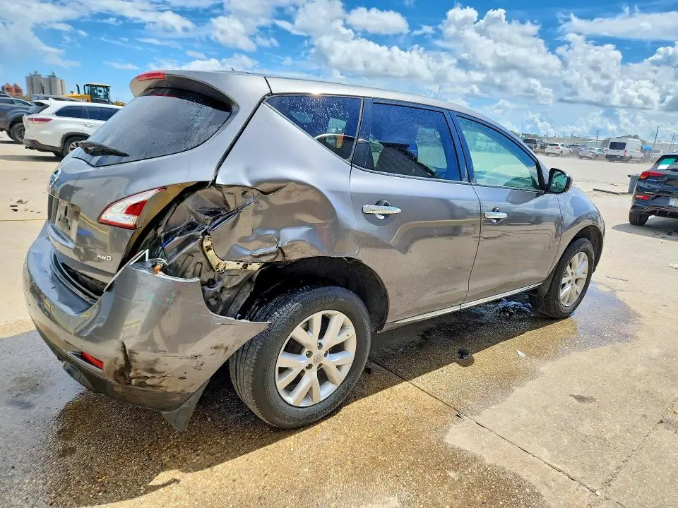 2014 NISSAN MURANO S  