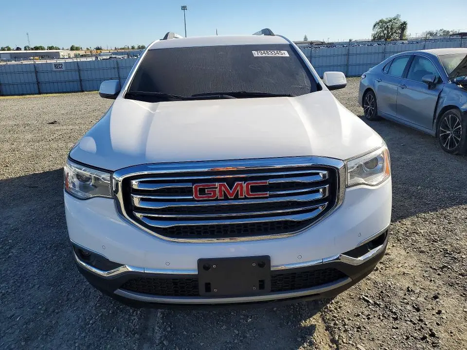 2018 GMC ACADIA SLT-2  
