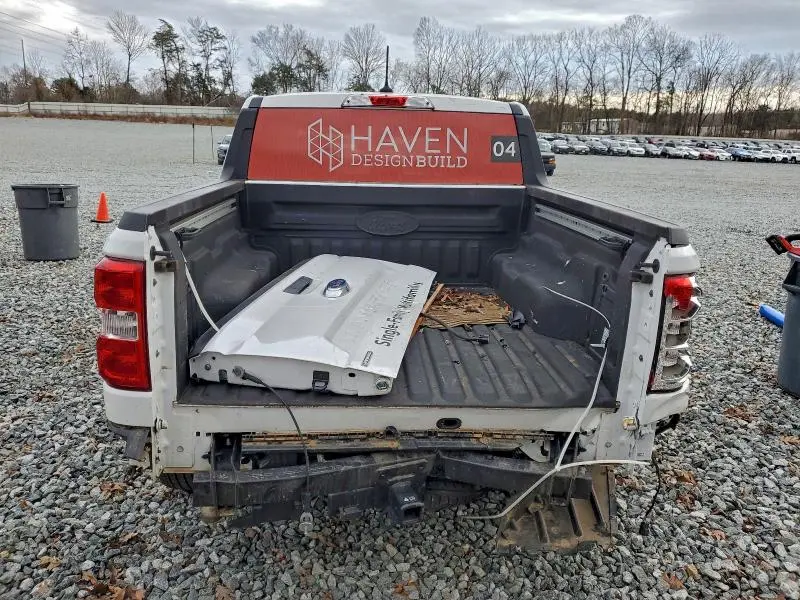 2024 FORD MAVERICK XL  