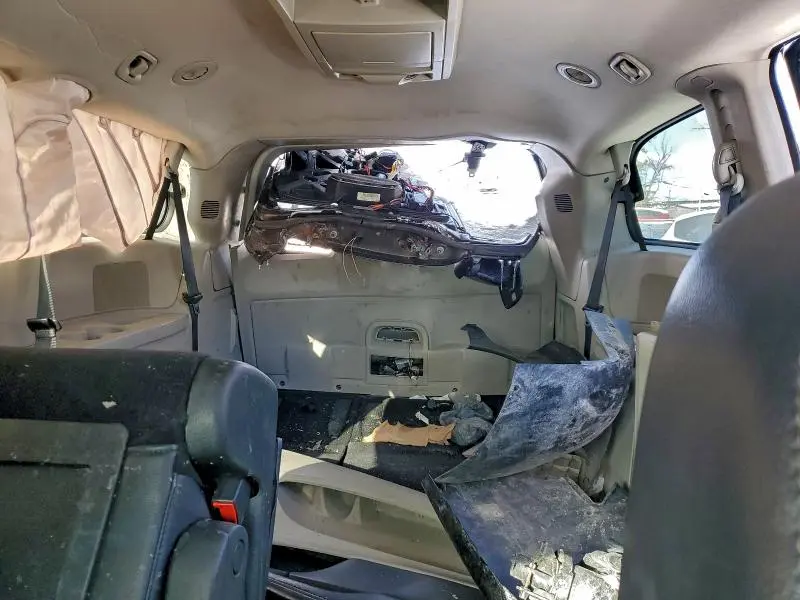 2014 CHRYSLER TOWN & COUNTRY TOURING  