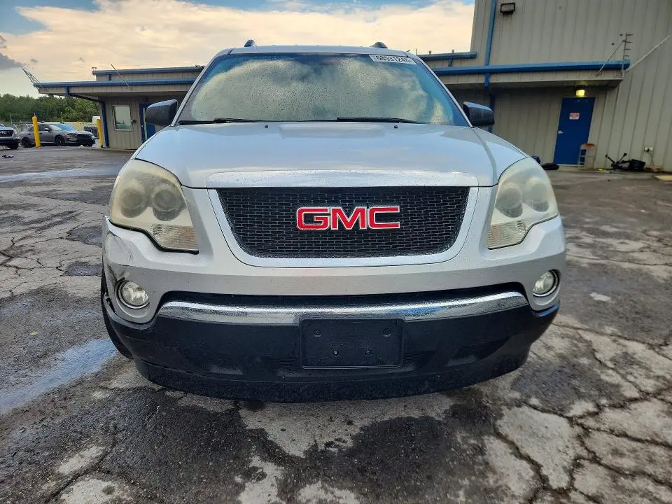 2012 GMC ACADIA SLE  