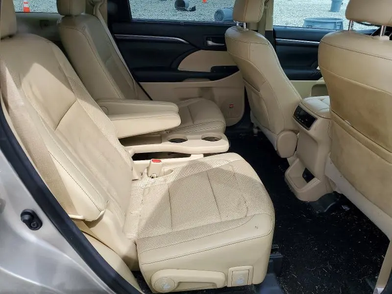 2014 TOYOTA HIGHLANDER LIMITED  