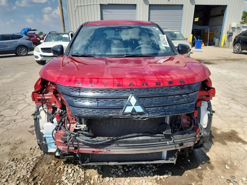 2023 MITSUBISHI OUTLANDER SE  