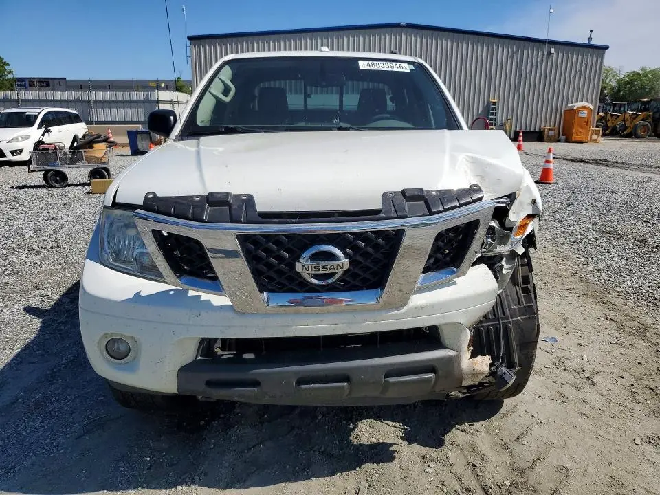 2018 NISSAN FRONTIER SV  