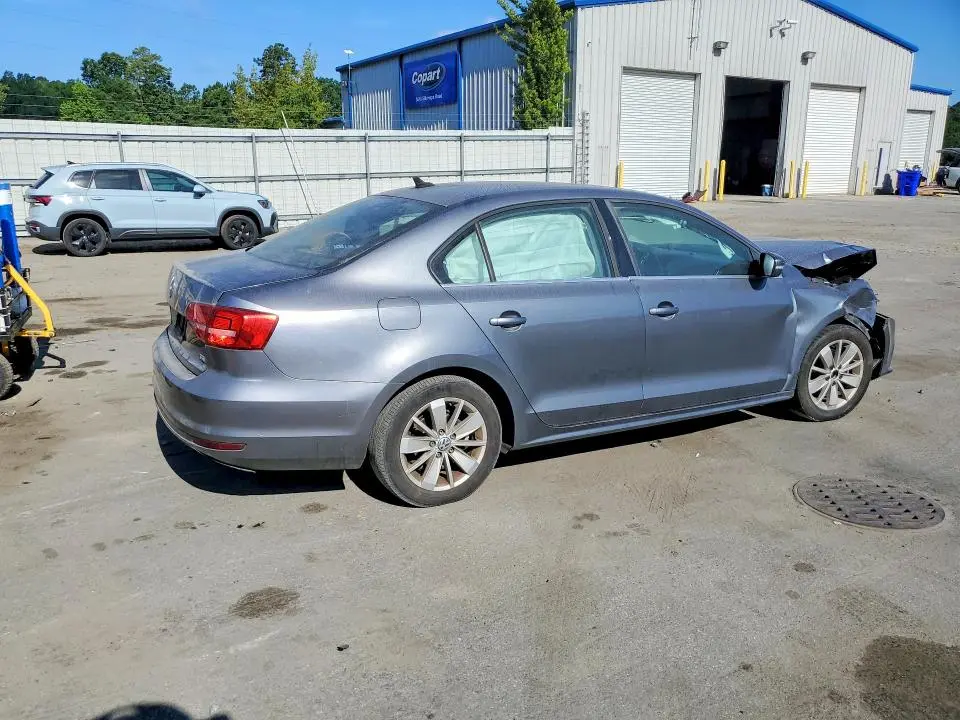2015 VOLKSWAGEN JETTA SE  