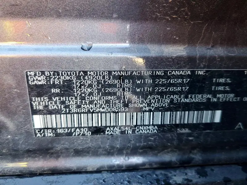 2021 TOYOTA RAV4 XLE  