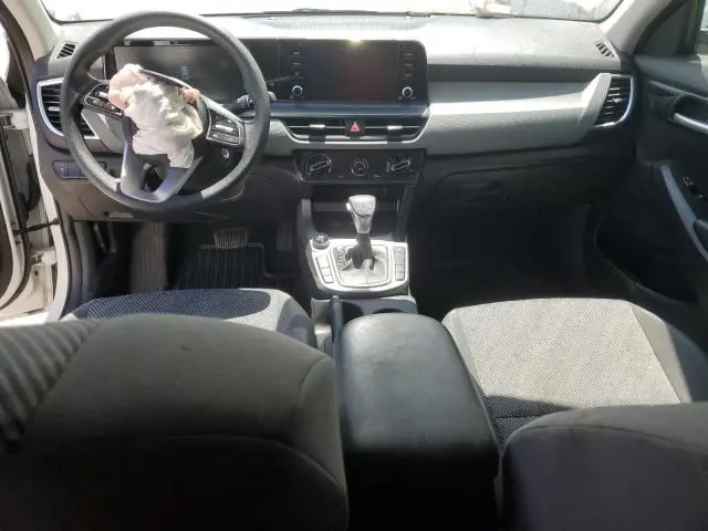 2024 KIA SELTOS LX  