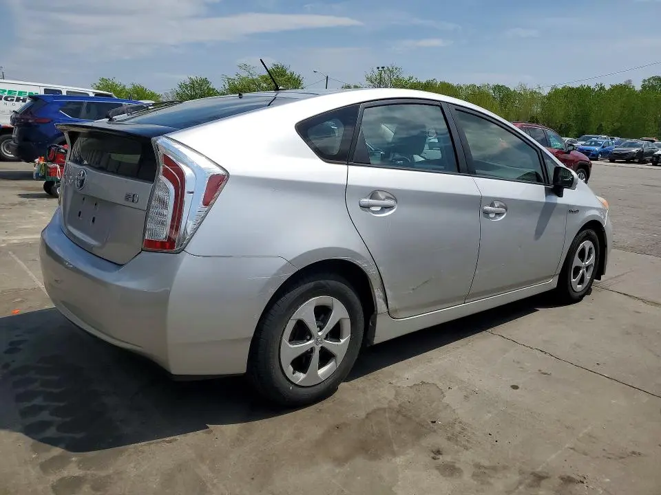 2012 TOYOTA PRIUS TWO  