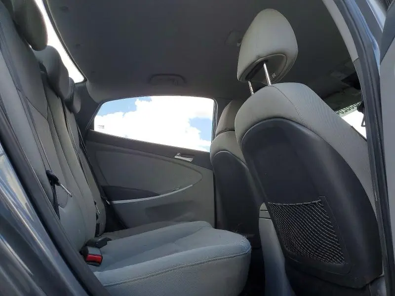 2012 HYUNDAI ACCENT GLS  