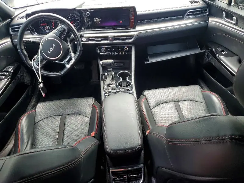 2022 KIA K5 GT  